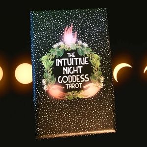 The Intuitive Night Goddess Tarot: Deck and Guidebook